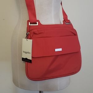 NWT baggallini crossbody bag
